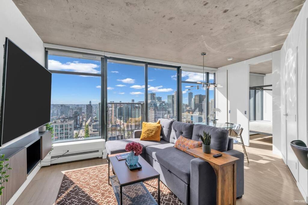 Skyview, 40Th Floor! 2Br Condo In Downtown Vancouver Exterior foto